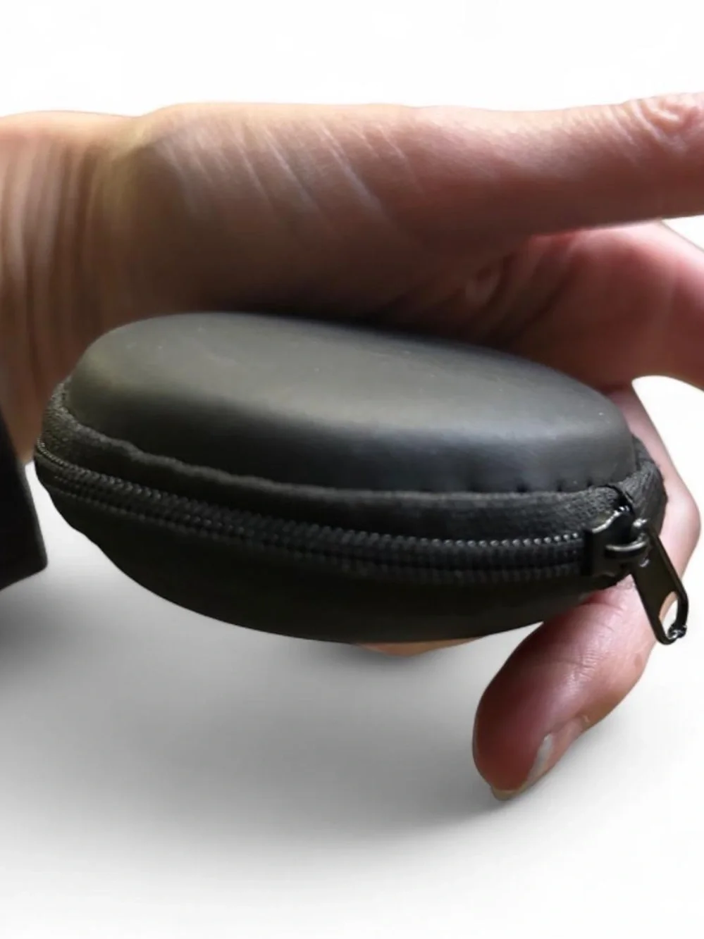 Black Travel Earbud & Accessory Case - Compact Protection